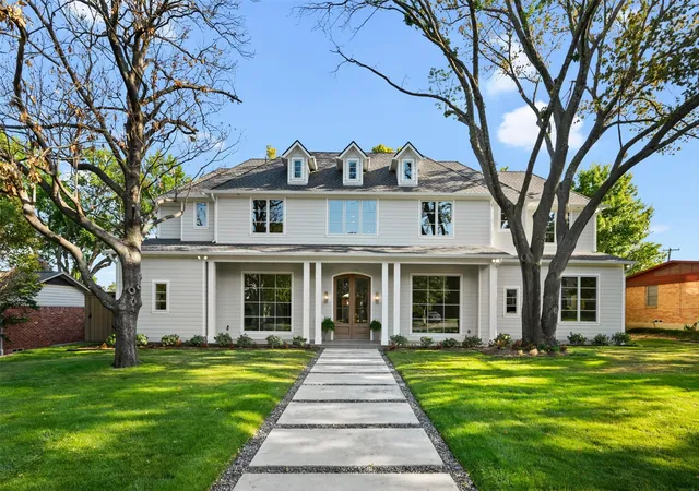 Photo 2 of Mansion for sale at 6254 Preston Crest Ln, Dallas, TX 75230 | MLS# 21360913 | Listing updated on 2026-10-08