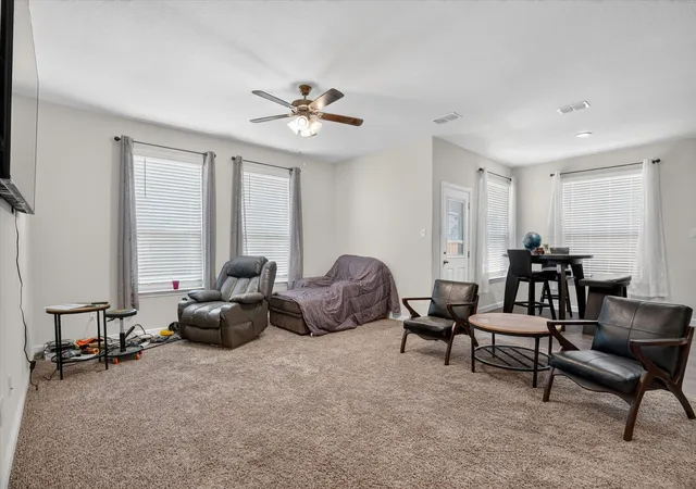 Photo 4 of Single family home for sale at 1104 Larkspur Ln, Cleburne, TX 76033 | MLS# 21357347 | Listing updated on 2026-10-05