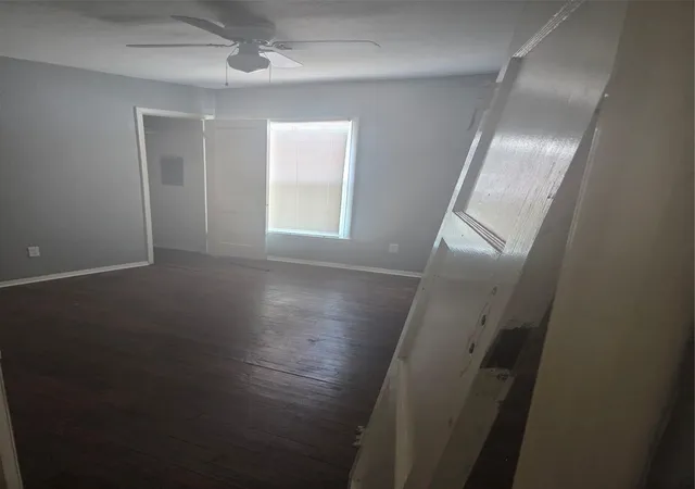 Photo 3 of Single family home for sale at 5702 Forney Rd, Dallas, TX 75227 | MLS# 21365661 | Listing updated on 2026-09-17