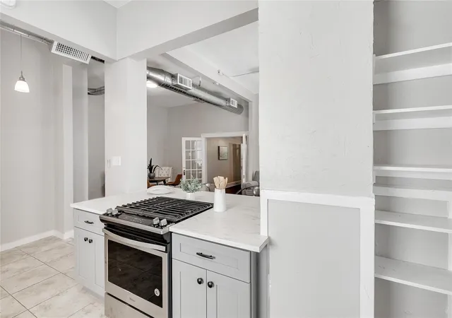 Photo 4 of House for sale at 4630 Junius St, Dallas, TX 75246 | MLS# 21367085 | Listing updated on 2026-08-27