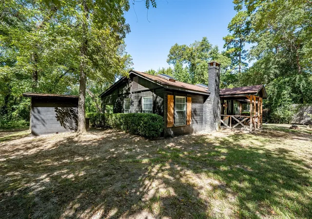 Photo 3 of Single family home for sale at 20616 E Grove Club Lake Rd, Whitehouse, TX 75791 | MLS# 21367781 | Listing updated on 2026-08-24