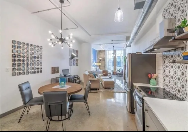 Photo 3 of Condo for sale at 1122 Jackson St #217, Dallas, TX 75202 | MLS# 21367824 | Listing updated on 2026-08-24