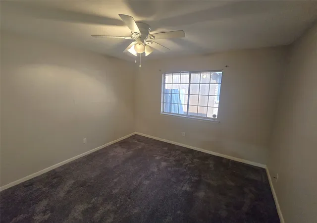 Photo 4 of Single family home for sale at 1545 Tuley St, Cedar Hill, TX 75104 | MLS# 21319758 | Listing updated on 2026-09-25