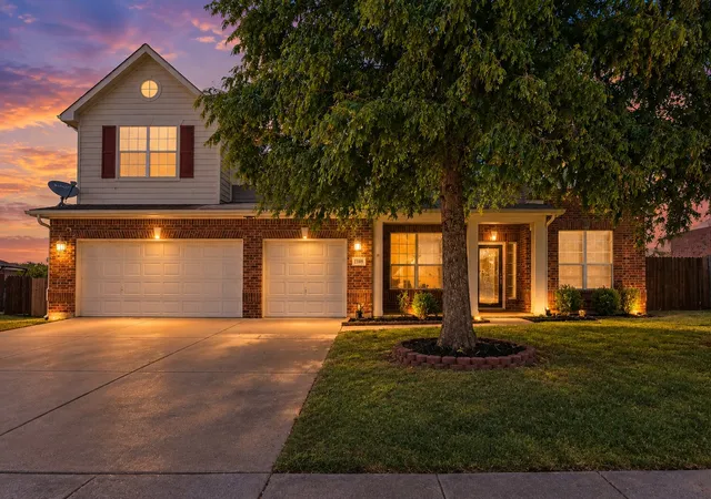 Photo 1 of Single family home for sale at 2109 Songbird Dr, Forney, TX 75126 | MLS# 21367405 | Listing updated on 2026-10-05