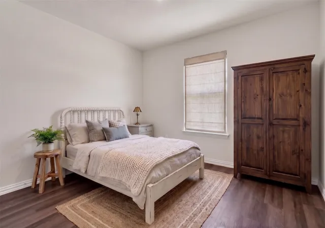 Photo 3 of Single family home for sale at 414 E Munson St, Denison, TX 75021 | MLS# 21367775 | Listing updated on 2026-09-25