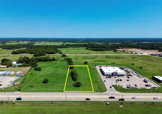 Photo 1 of Land for sale at 1677 S 3 Rd St, Mabank, TX 75147 | MLS# 21367903 | Listing updated on 2026-08-25