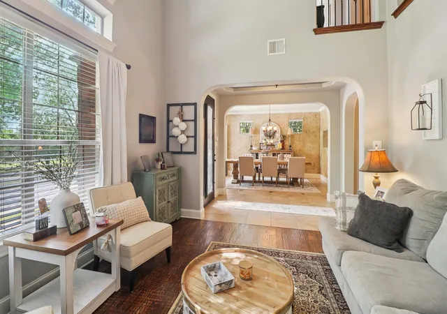 Photo 4 of Single family home for sale at 3912 Thorndale Ln, Rockwall, TX 75087 | MLS# 21367893 | Listing updated on 2026-08-24