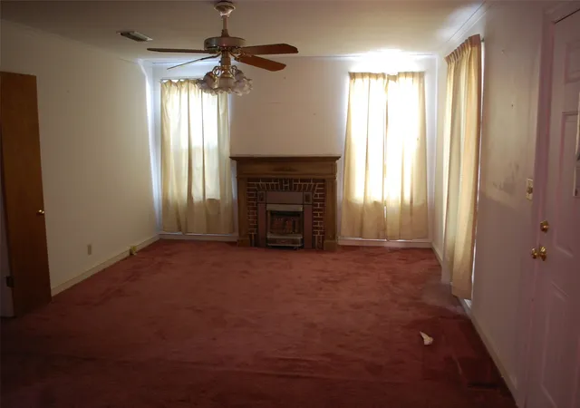 Photo 3 of Sale Pending at 426 Kings Hwy, Shreveport, LA 71104 | MLS# 21368031 | Listing updated on 2026-08-28