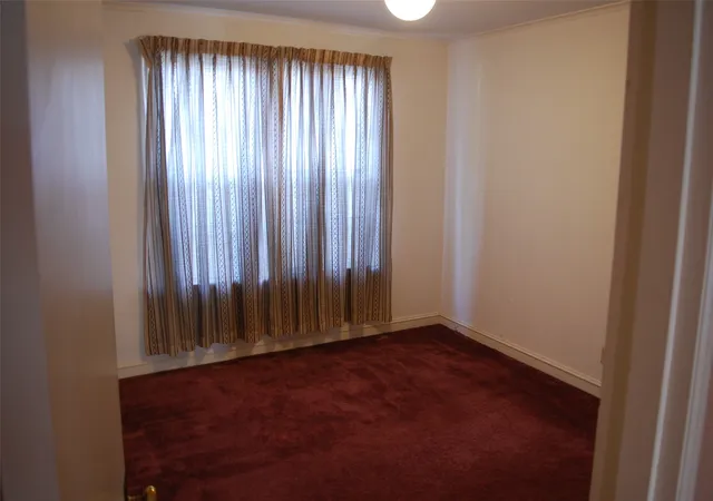 Photo 4 of Sale Pending at 426 Kings Hwy, Shreveport, LA 71104 | MLS# 21368031 | Listing updated on 2026-08-28