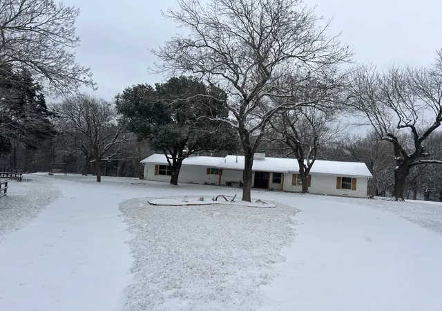 Photo 2 of House for sale at 5899 Cedar Ridge Dr, Ovilla, TX 76065 | MLS# 21352991 | Listing updated on 2026-08-28