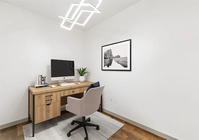 Listing Photo 5 - Condo for sale in building located at 1200 Main St, Dallas, TX 75202 - Unit #508