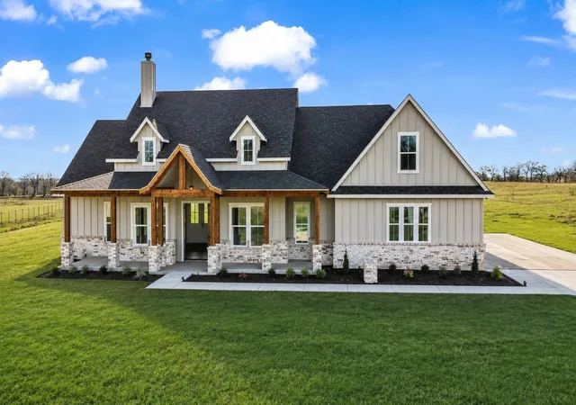 Photo 1 of Single family home for sale at Tbd Cottageville Three Quarter Loop, Poolville, TX 76487 | MLS# 21365540 | Listing updated on 2026-08-25