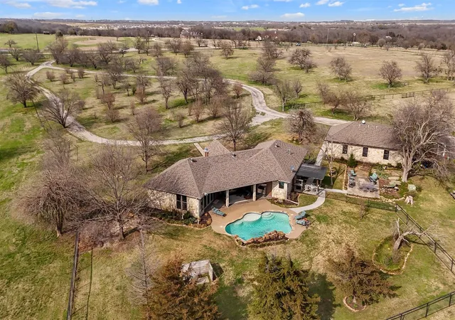 Photo 2 of Single family home for sale at 9711 Jim Christal Rd, Krum, TX 76249 | MLS# 21368218 | Listing updated on 2026-08-25