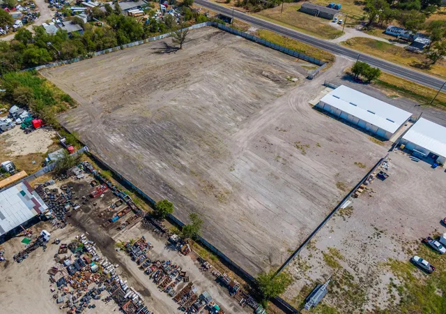 Photo 2 of Land for sale at 3026 S Hwy 77, Waxahachie, TX 75165 | MLS# 21368296 | Listing updated on 2026-08-25