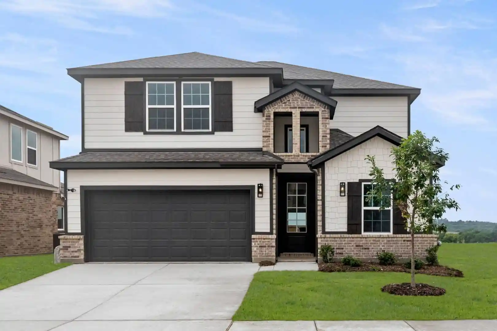 Photo 1 of Single family home for sale at 304 Sequoia Ln, Denton, TX 76210 | MLS# 21368167 | Listing updated on 2026-10-29