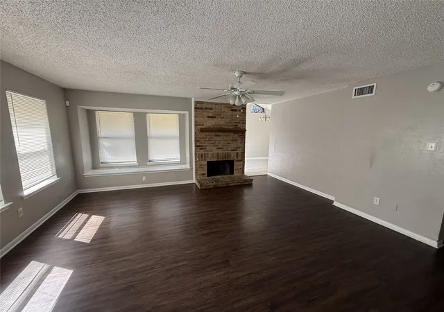 Photo 2 of Single family home for sale at 728 Via Miramonte, Mesquite, TX 75150 | MLS# 21368341 | Listing updated on 2026-08-25