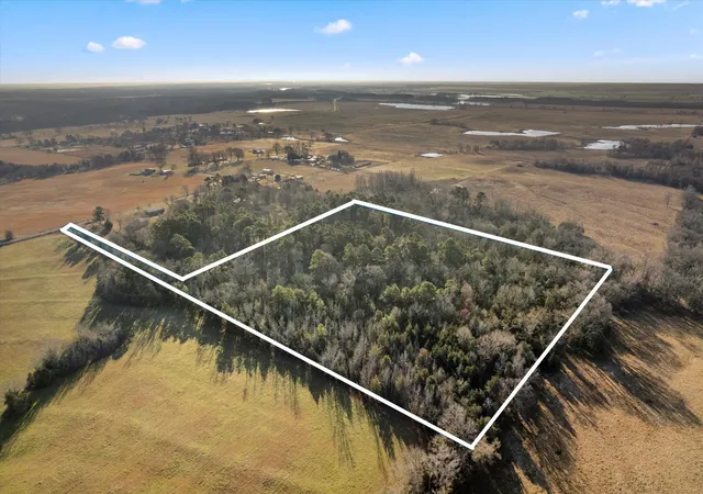 Photo 3 of Land for sale at Tbd Cr 1240, Mt Pleasant, TX 75455 | MLS# 21366436 | Listing updated on 2026-08-25