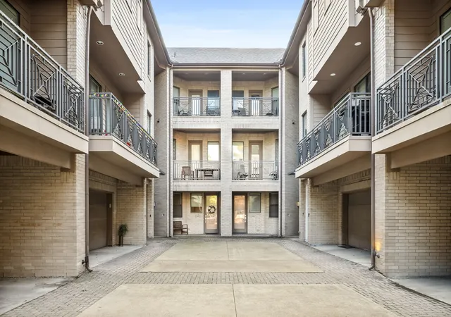 Photo 3 of Condo for sale at 4023 Rawlins St #105, Dallas, TX 75219 | MLS# 21367896 | Listing updated on 2026-09-19