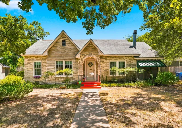 Photo 2 of Single family home for sale at 2616 Pine Ave, Waco, TX 76708 | MLS# 21363947 | Listing updated on 2026-08-25