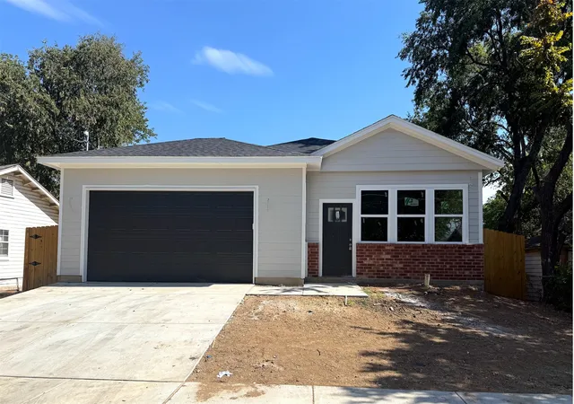 Photo 1 of Single family home for sale at 2723 Gertrude Ave, Dallas, TX 75210 | MLS# 21368439 | Listing updated on 2026-09-22