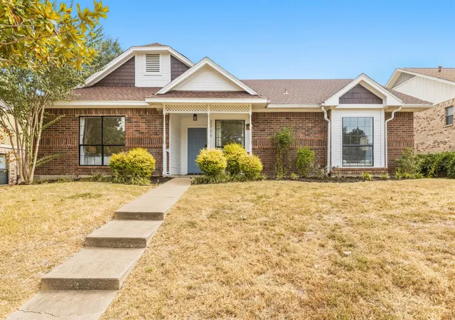 Photo 1 of Single family home for sale at 2706 Collins Blvd, Garland, TX 75044 | MLS# 21367371 | Listing updated on 2026-10-05