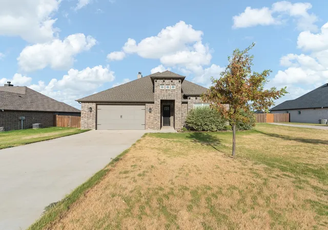 Photo 1 of Single family home for sale at 125 Treys Wy, Godley, TX 76044 | MLS# 21367672 | Listing updated on 2026-08-25
