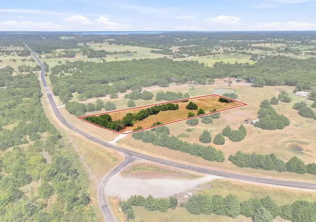 Photo 1 of Sale Pending at Tbt Cooks Corner Rd, Pottsboro, TX 75076 | MLS# 21367355 | Listing updated on 2026-09-28