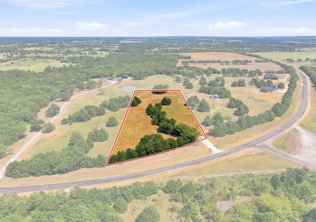 Photo 2 of Sale Pending at Tbt Cooks Corner Rd, Pottsboro, TX 75076 | MLS# 21367355 | Listing updated on 2026-09-28