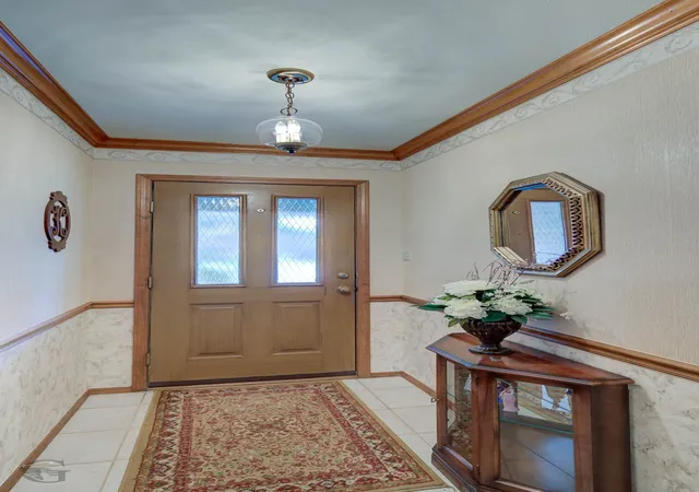 Photo 3 of Single family home for sale at 9335 Lytham Dr, Shreveport, LA 71129 | MLS# 21368589 | Listing updated on 2026-08-28