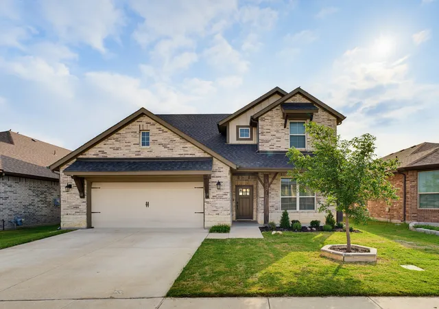 Photo 1 of Single family home for sale at 14212 Borealis Dr, Haslet, TX 76052 | MLS# 21368607 | Listing updated on 2026-08-27
