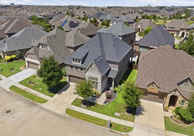 Photo 1 of Single family home for sale at 2433 Mare Rd, Carrollton, TX 75010 | MLS# 21361703 | Listing updated on 2026-10-07