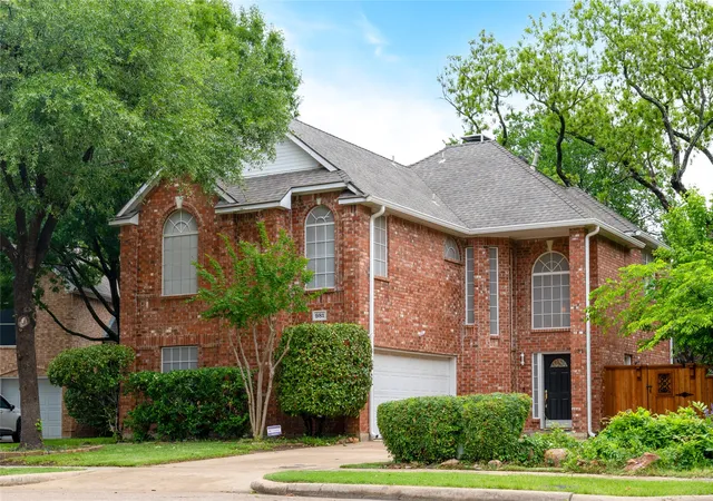 Photo 3 of Single family home for sale at 981 Parker Dr, Coppell, TX 75019 | MLS# 21368622 | Listing updated on 2026-10-07