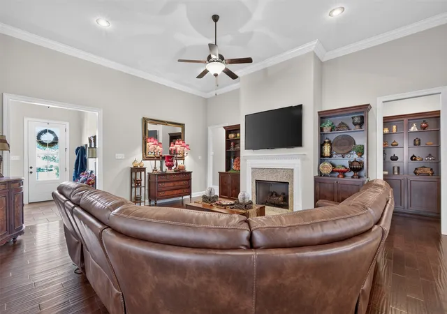 Photo 4 of Single family home for sale at 217 Danielle Dr, Benton, LA 71006 | MLS# 21368659 | Listing updated on 2026-08-25