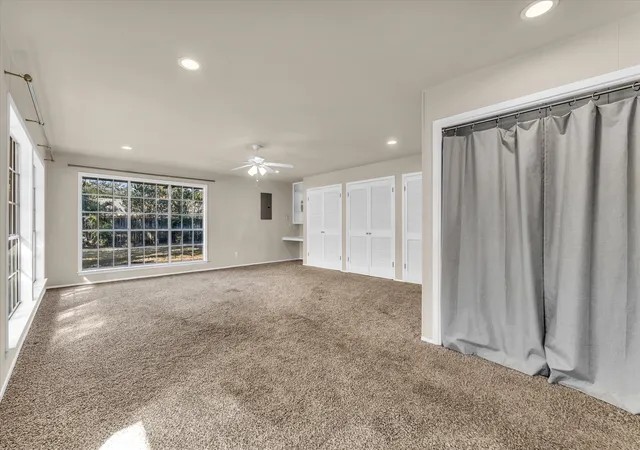 Photo 3 of Single family home for sale at 1728 Laurel Lake Dr, Waco, TX 76710 | MLS# 21368452 | Listing updated on 2026-09-23