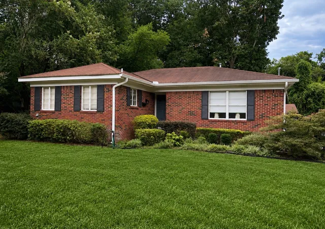 Photo 1 of Single family home for sale at 123 Ardmore Ave, Shreveport, LA 71105 | MLS# 21361394 | Listing updated on 2026-09-30