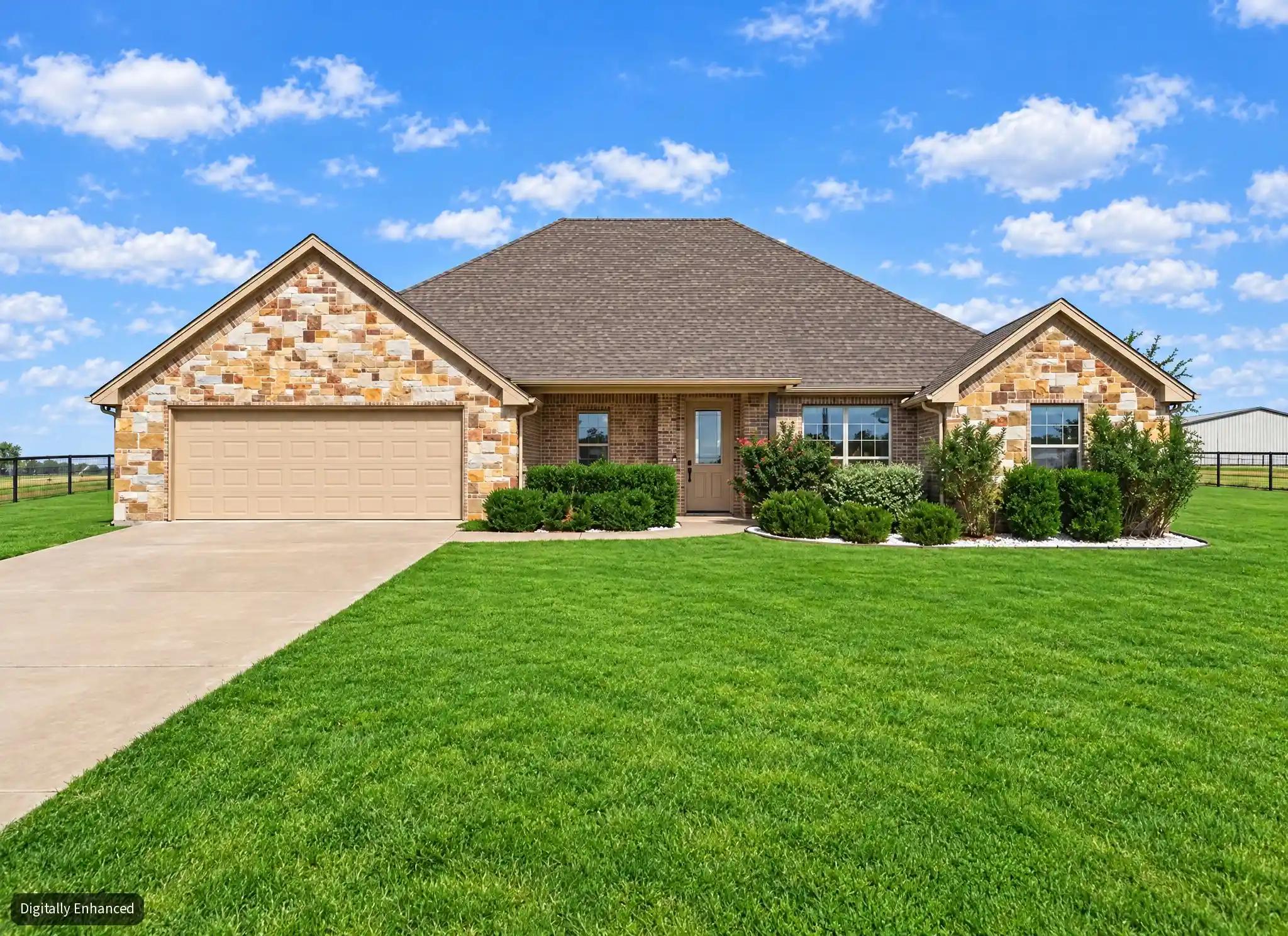 Single family home for sale at 8600 County Road 1229, Godley, TX 76044 | MLS# 21368653