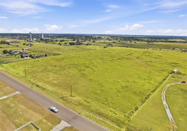 Photo 2 of Land for sale at Tbd Lot 2 Greathouse Rd, Waxahachie, TX 75167 | MLS# 21368732 | Listing updated on 2026-08-25