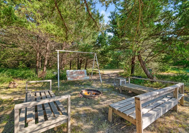 Photo 2 of Manufactured home for sale at 5464 County Road 12650, Paris, TX 75462 | MLS# 21368774 | Listing updated on 2026-09-16