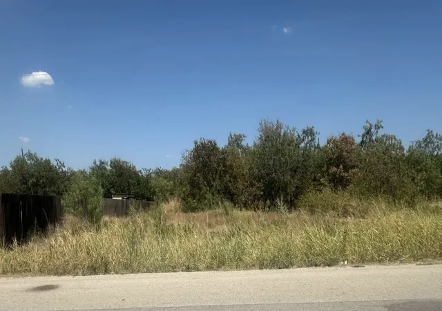 Photo 1 of Land for sale at 5344 Turnout Ln, Dallas, TX 75236 | MLS# 21368354 | Listing updated on 2026-08-25