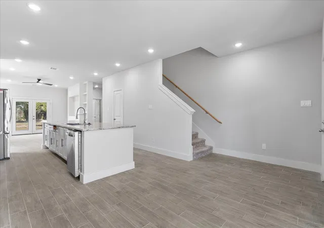 Photo 3 of Single family home for sale at 5224 Anderson St, Fort Worth, TX 76105 | MLS# 21368867 | Listing updated on 2026-08-25