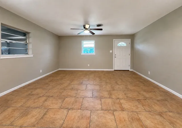 Photo 3 of Single family home for sale at 909 N Avenue K, Haskell, TX 79521 | MLS# 21363335 | Listing updated on 2026-08-25