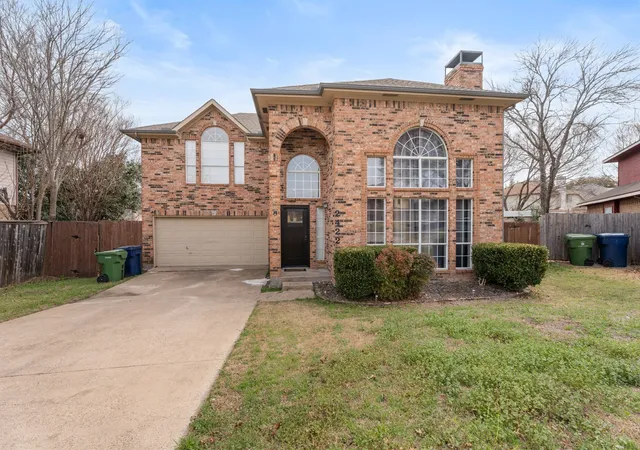 Photo 2 of Single family home for sale at 2422 Whispering Cove Cir, Garland, TX 75044 | MLS# 21368895 | Listing updated on 2026-08-29