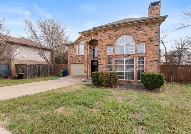 Photo 3 of Single family home for sale at 2422 Whispering Cove Cir, Garland, TX 75044 | MLS# 21368895 | Listing updated on 2026-08-29