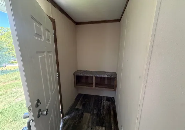 Photo 3 of Manufactured home for sale at 5619 Arkansas Trl, Granbury, TX 76048 | MLS# 21368902 | Listing updated on 2026-08-27
