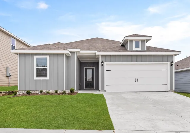 Photo 1 of Sale Pending at 1309 Wind Drift Wy, Fort Worth, TX 76131 | MLS# 21368917 | Listing updated on 2026-08-25