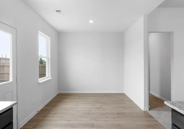 Photo 3 of Sale Pending at 1309 Wind Drift Wy, Fort Worth, TX 76131 | MLS# 21368917 | Listing updated on 2026-08-25