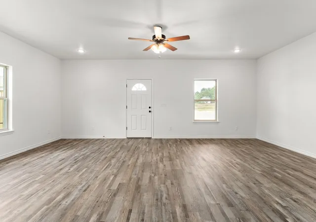Photo 3 of Single family home for sale at 828 Elijah, Lampasas, TX 76550 | MLS# 21362806 | Listing updated on 2026-08-25