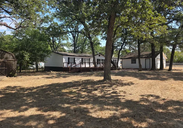 Photo 1 of Manufactured home for sale at 100 Crow St, Mabank, TX 75156 | MLS# 21368976 | Listing updated on 2026-08-26