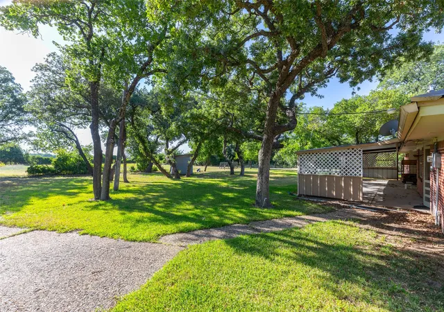 Photo 4 of House for sale at 8504 County Road 258, Clyde, TX 79510 | MLS# 21368245 | Listing updated on 2026-08-30
