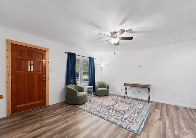 Photo 3 of Single family home for sale at 502 N King St, Itasca, TX 76055 | MLS# 21368982 | Listing updated on 2026-08-25